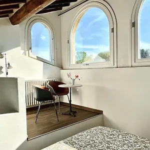 Torre Il Poggiarello In Chianti Appartamento